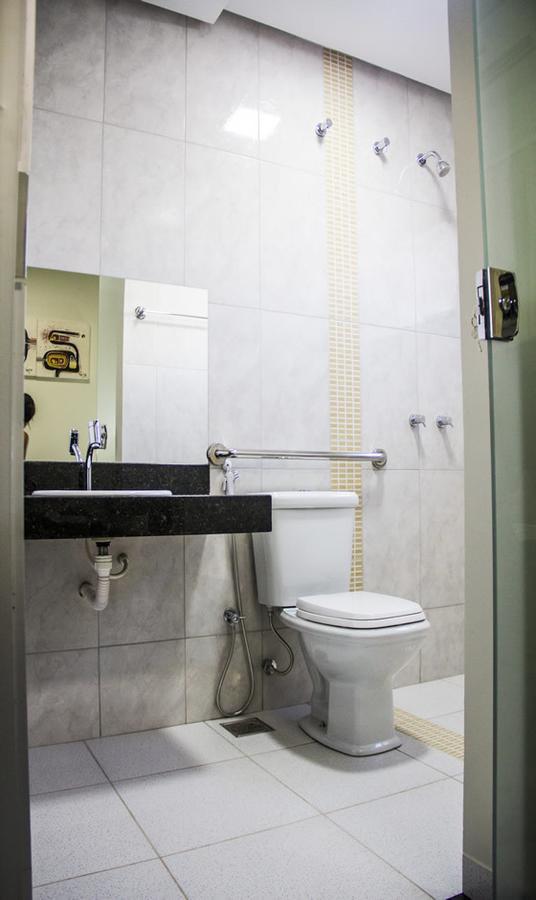 Hotel Baeza Goiatuba Exteriör bild